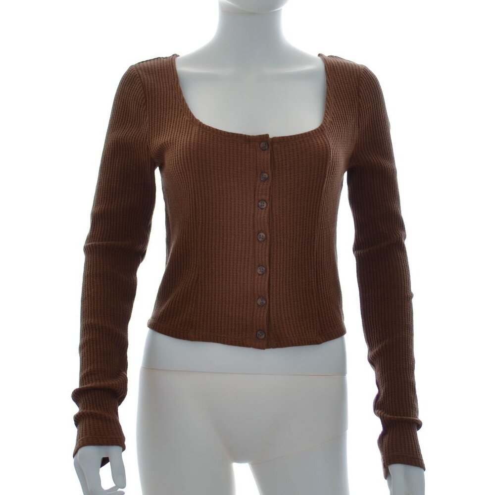 NWT Arizona Carafe Button Crop Top